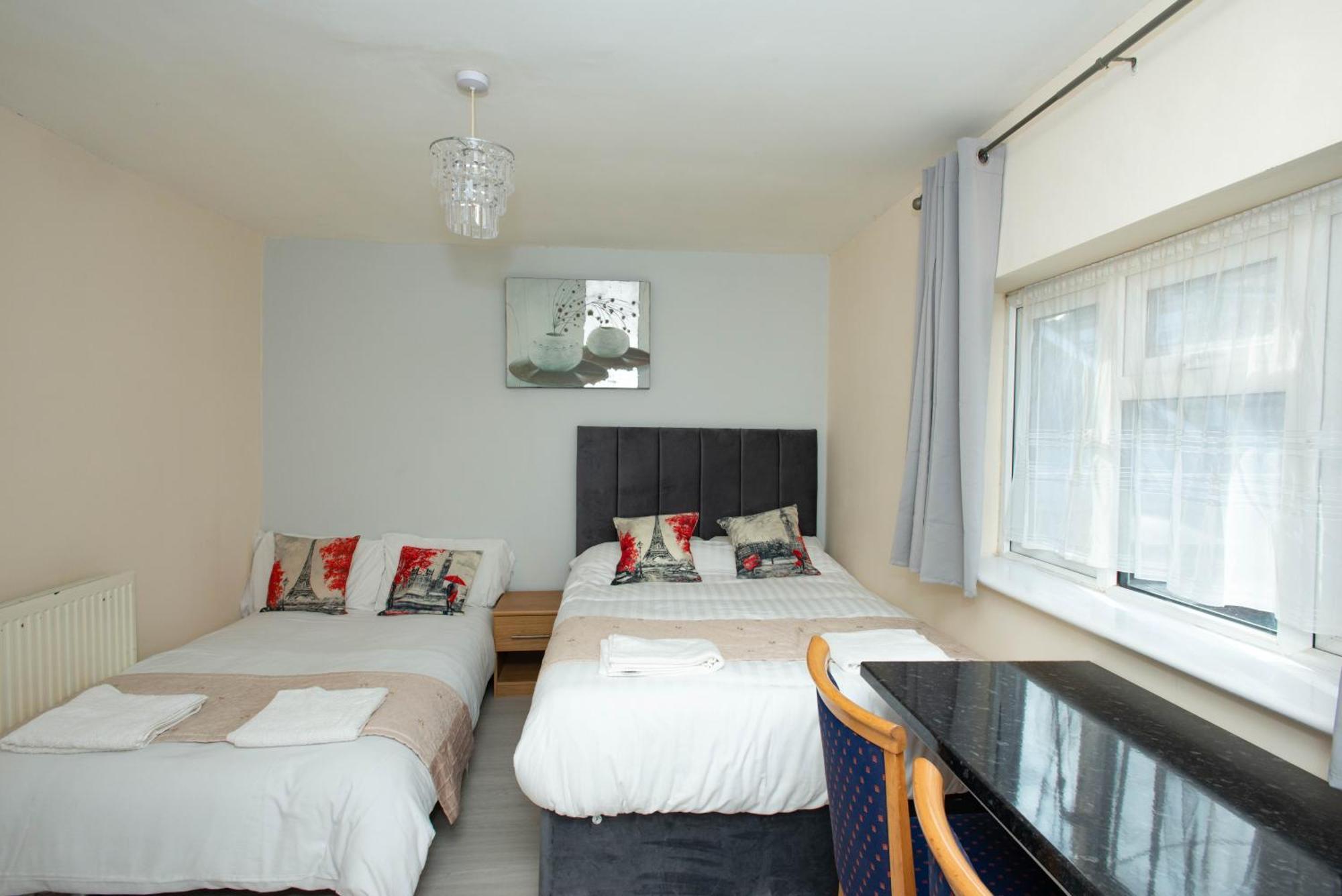 Saffron Studios Orpington Luaran gambar
