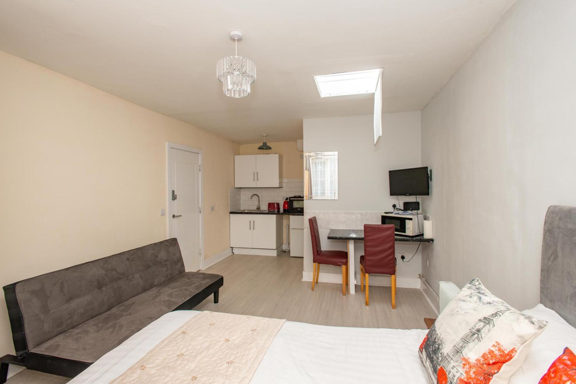 Saffron Studios Orpington Luaran gambar