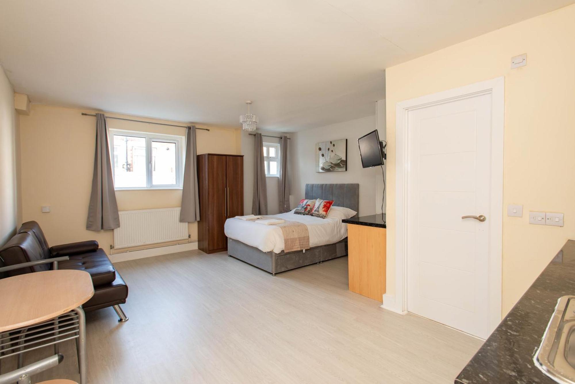 Saffron Studios Orpington Luaran gambar