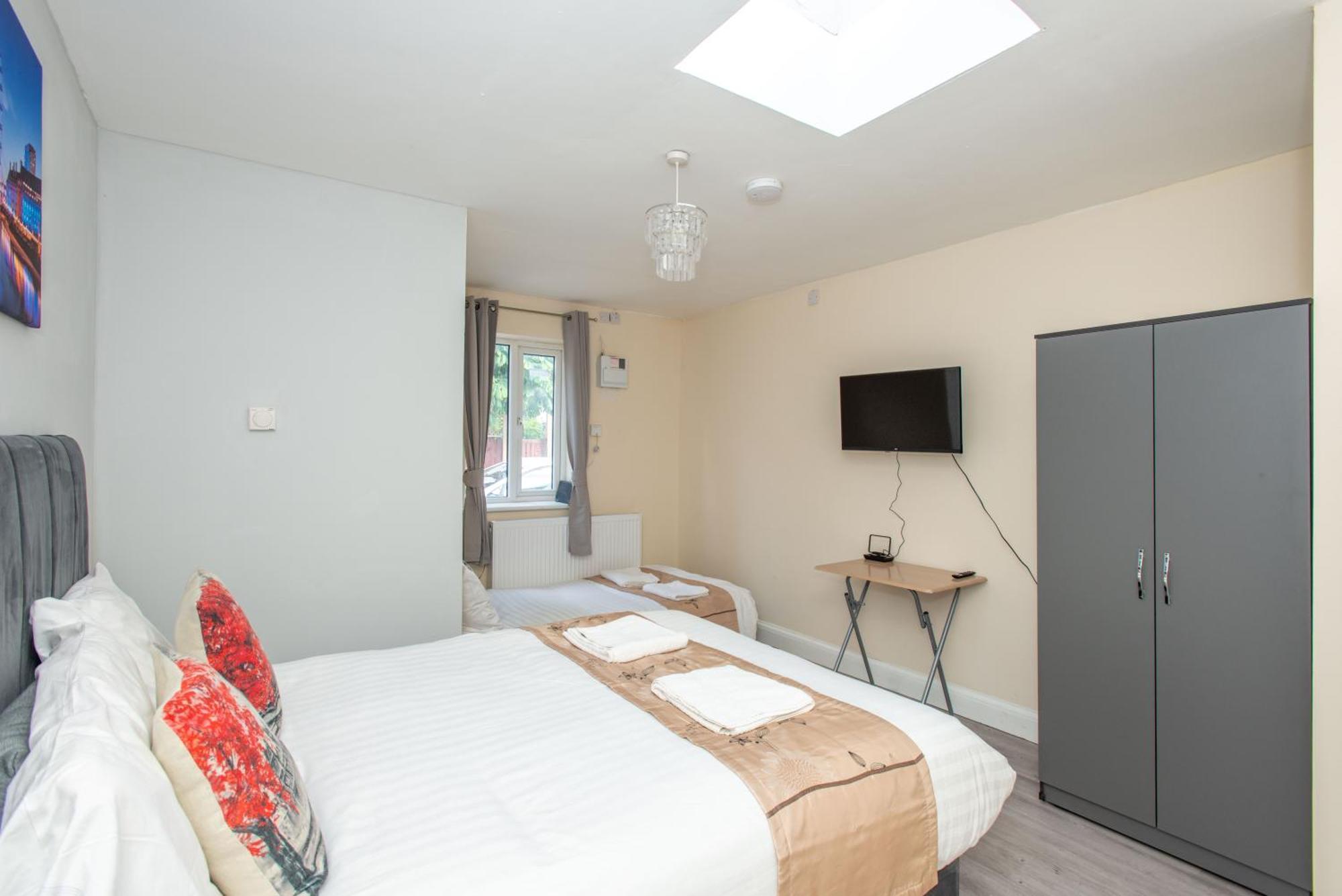 Saffron Studios Orpington Luaran gambar